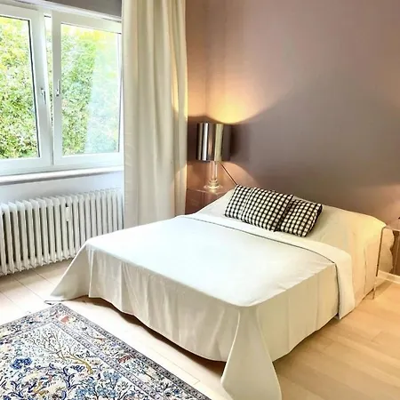 Traumhafte 3 75qm Mit Garten * Bremen